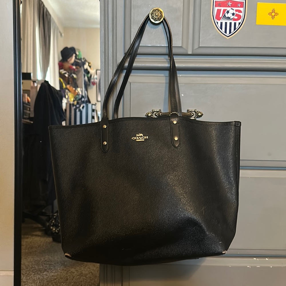 Coach tote